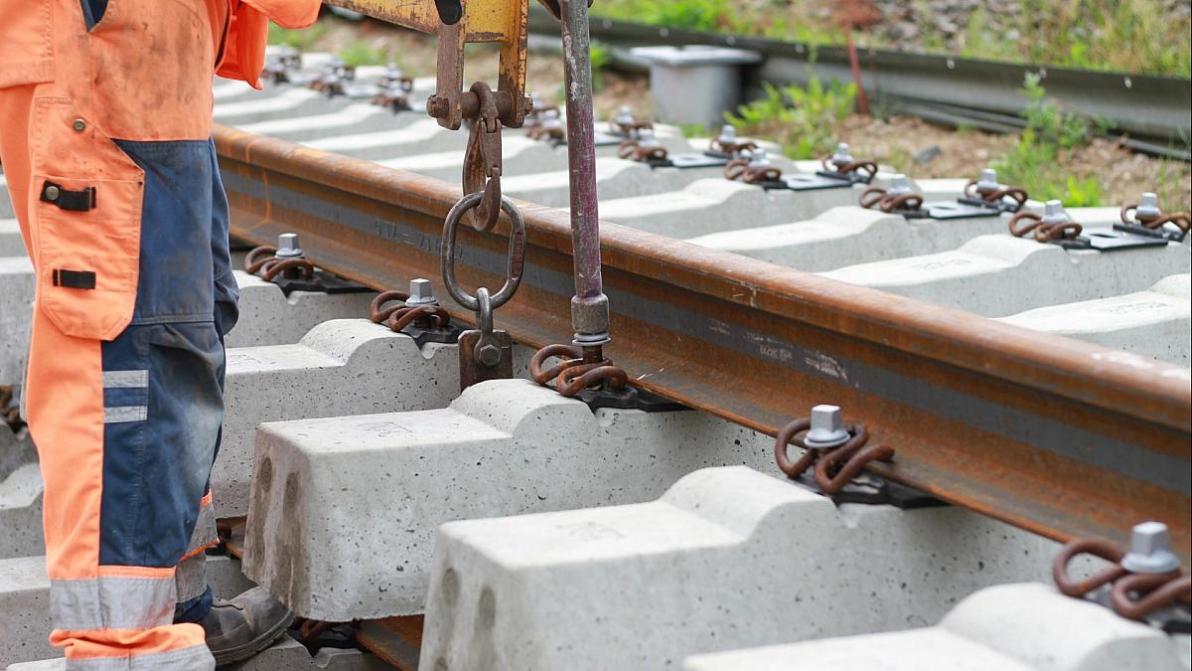 Wirtschaft - Bahn verlängert Generalsanierung bis 2036 Wirtschaft - Bahn verlängert Generalsanierung bis 2036