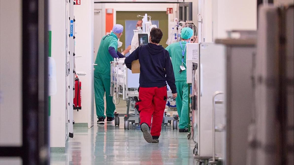 Wirtschaft - Verdi fordert fordert sofortiges Handeln gegen Pflegekollaps Wirtschaft - Verdi fordert fordert sofortiges Handeln gegen Pflegekollaps