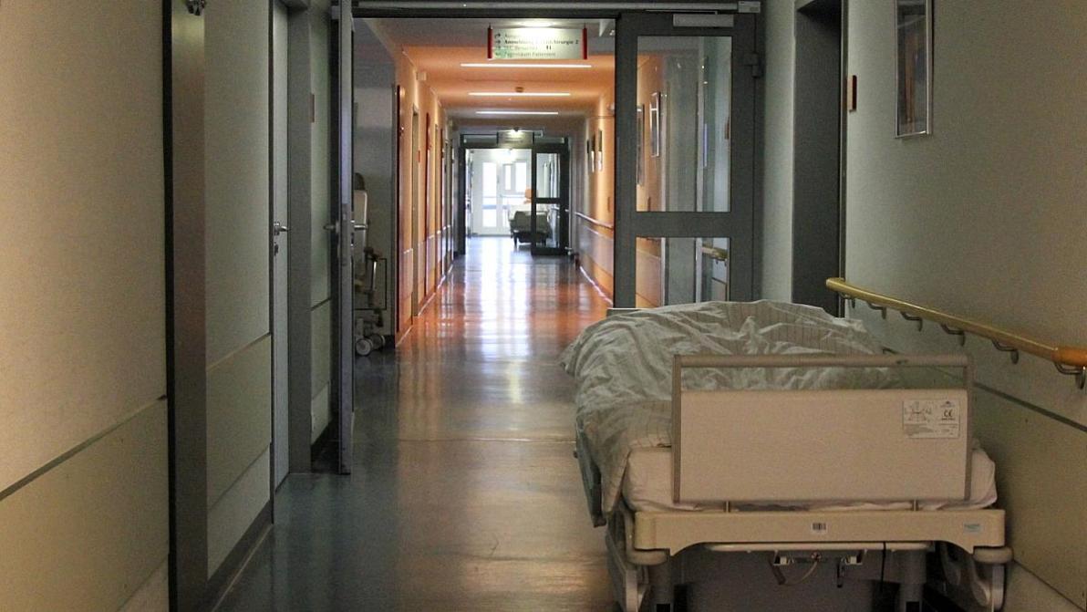 Wirtschaft - Bund will Krankenversicherung mit neuen Milliarden-Darlehen stützen Wirtschaft - Bund will Krankenversicherung mit neuen Milliarden-Darlehen stützen