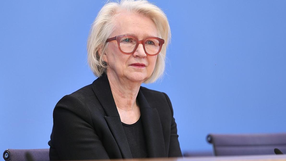 Wirtschaft - Schnitzer lobt Grundgedanken des Boomer-Soli Wirtschaft - Schnitzer lobt Grundgedanken des Boomer-Soli