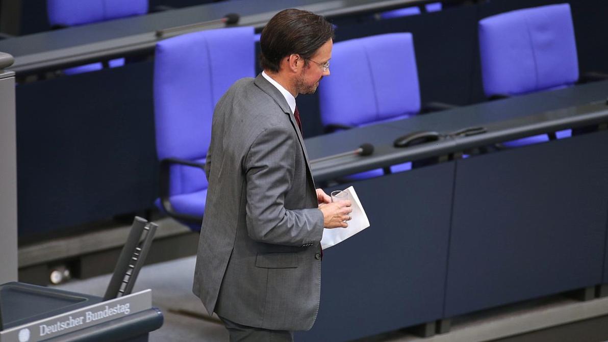 Wirtschaft - SPD-Parlamentsgeschäftsführer lehnt Sparforderungen aus Union ab Wirtschaft - SPD-Parlamentsgeschäftsführer lehnt Sparforderungen aus Union ab