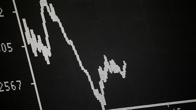 Dax rutscht tiefer ins Minus - Notenbanken weiter im Blick Dax rutscht tiefer ins Minus - Notenbanken weiter im Blick