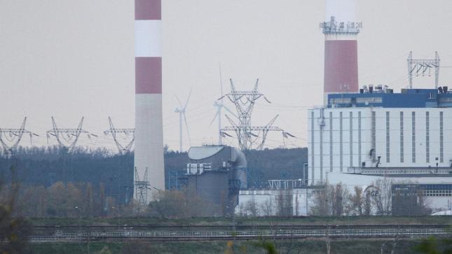 Mehrheit glaubt an vorübergehende Notwendigkeit fossiler Energie Mehrheit glaubt an vorübergehende Notwendigkeit fossiler Energie
