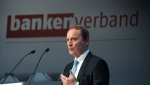 Hans-Walter Peters steht Bankenverband 2021 vorübergehend hauptamtlich vor