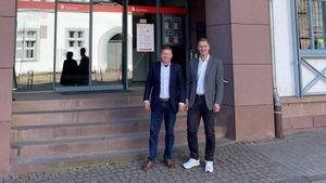 Wo Regulierung harte Realität wird: Besuch bei der kleinsten Sparkasse der Republik Wo Regulierung harte Realität wird: Besuch bei der kleinsten Sparkasse der Republik