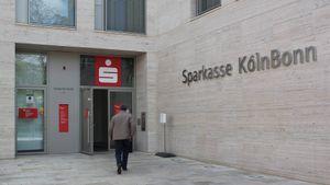 Verbraucherzentrale und Sparkasse Köln Bonn: Vergleich nach Musterklage Verbraucherzentrale und Sparkasse Köln Bonn: Vergleich nach Musterklage