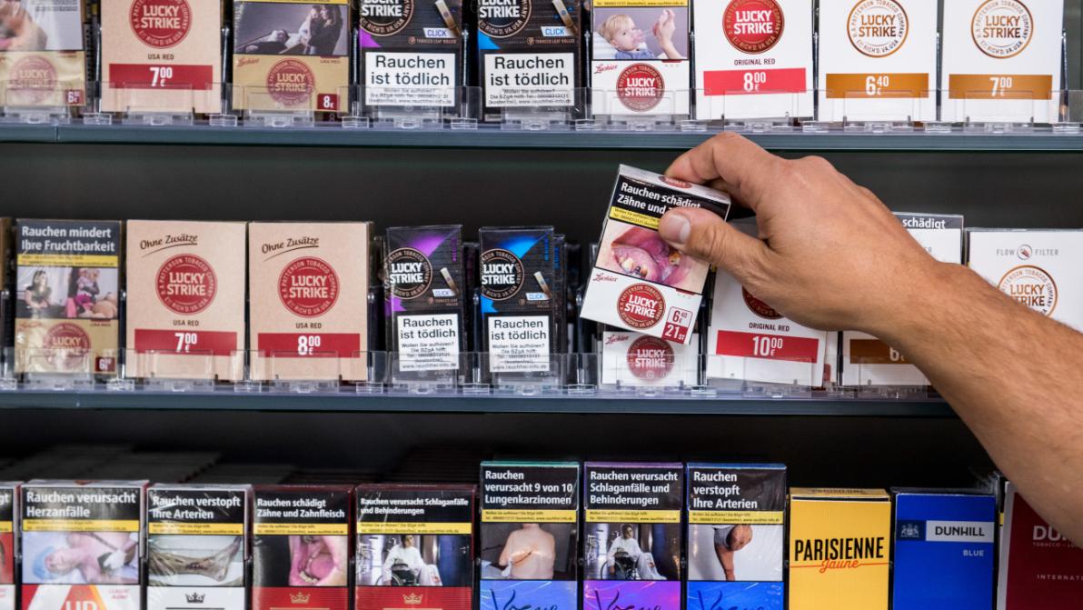 Jefferies hebt den Daumen - Dividendenwert British American Tobacco am Mehrjahreshoch – neues Buy-Rating! Jefferies hebt den Daumen - Dividendenwert British American Tobacco am Mehrjahreshoch – neues Buy-Rating!
