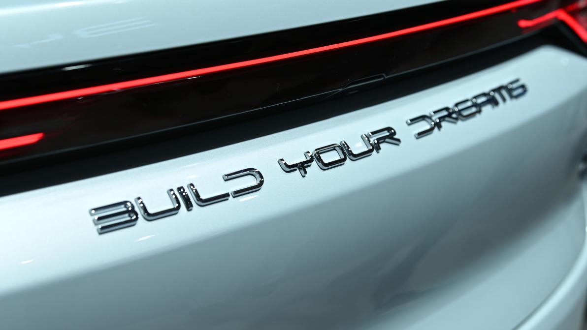 Tesla who? - Cash & Shares, Baby! BYD kündigt Bardividende und Gratisaktien an Tesla who? - Cash & Shares, Baby! BYD kündigt Bardividende und Gratisaktien an