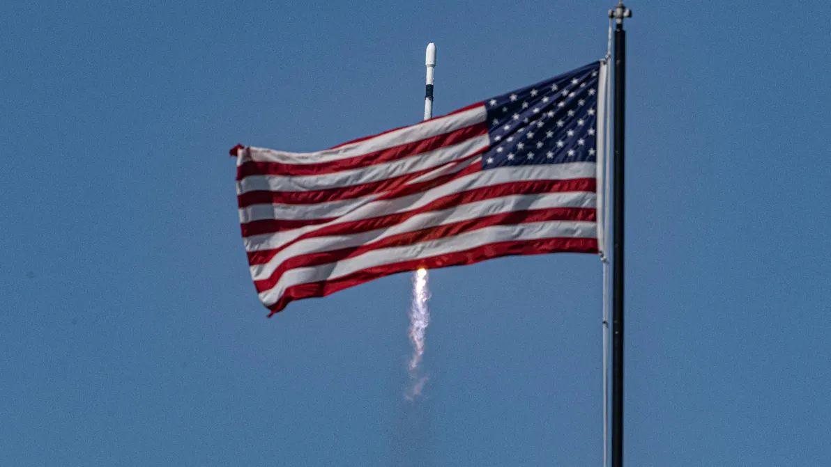 Starlink und Starship - 400 Milliarden Marktwert: SpaceX greift nach den Sternen Starlink und Starship - 400 Milliarden Marktwert: SpaceX greift nach den Sternen