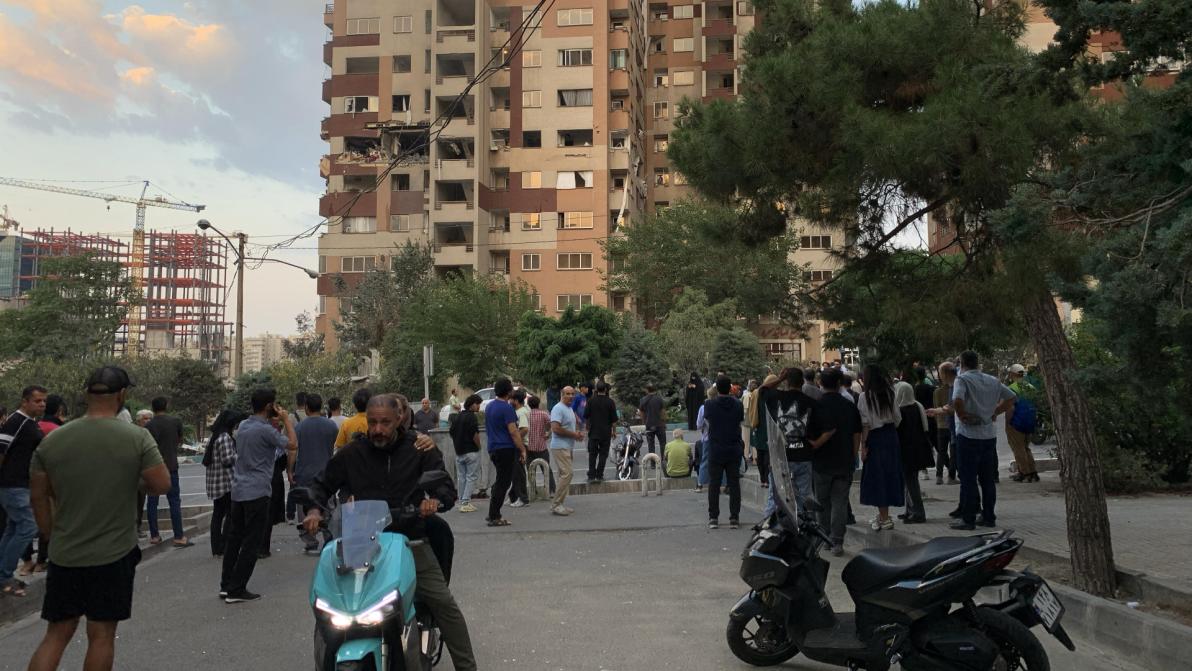 Tui & Lufthansa tiefrot - Angriff auf Iran schockt Märkte: Reiseaktien im Sturzflug, Ölpreise explodieren Tui & Lufthansa tiefrot - Angriff auf Iran schockt Märkte: Reiseaktien im Sturzflug, Ölpreise explodieren