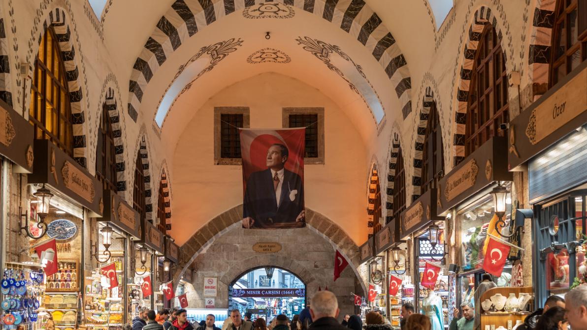 Trotz Rückschlägen - Investoren setzen auf wirtschaftliche Erholung in der Türkei Trotz Rückschlägen - Investoren setzen auf wirtschaftliche Erholung in der Türkei