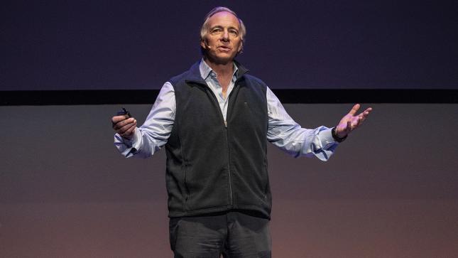 Ray Dalio: Dieses Investment ist jetzt attraktiver als Aktien und Anleihen Ray Dalio: Dieses Investment ist jetzt attraktiver als Aktien und Anleihen