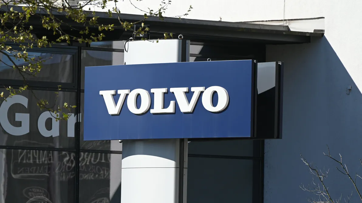 Autohersteller mit Zahlen - Volvo Cars-Aktie zündet trotz Gewinneinbruch Kursturbo – Das ist der Grund Autohersteller mit Zahlen - Volvo Cars-Aktie zündet trotz Gewinneinbruch Kursturbo – Das ist der Grund