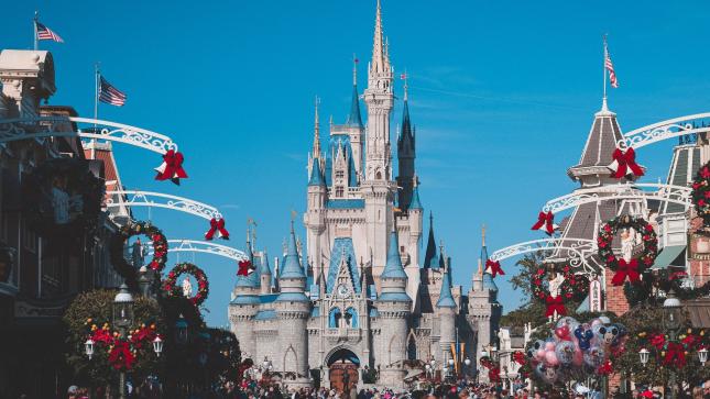 Fragen wir Warren Buffett: Ist jetzt die Zeit, Walt Disney zu kaufen? Fragen wir Warren Buffett: Ist jetzt die Zeit, Walt Disney zu kaufen?