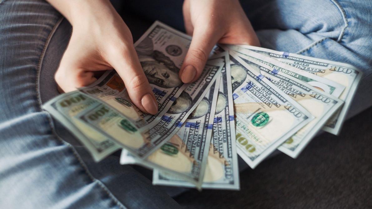3 Aktien, die mir ab 2025 über 100 US-Dollar Dividende pro Quartal zahlen! 3 Aktien, die mir ab 2025 über 100 US-Dollar Dividende pro Quartal zahlen!