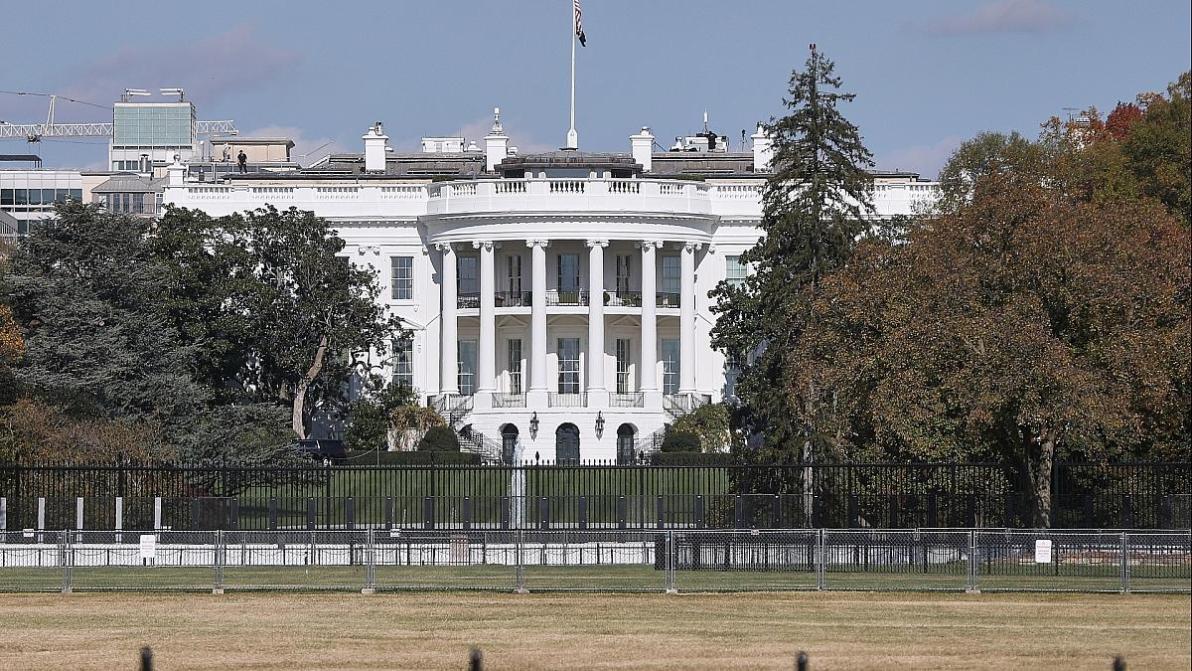Wirtschaft - Orbán herzlich von Trump im Weißen Haus empfangen