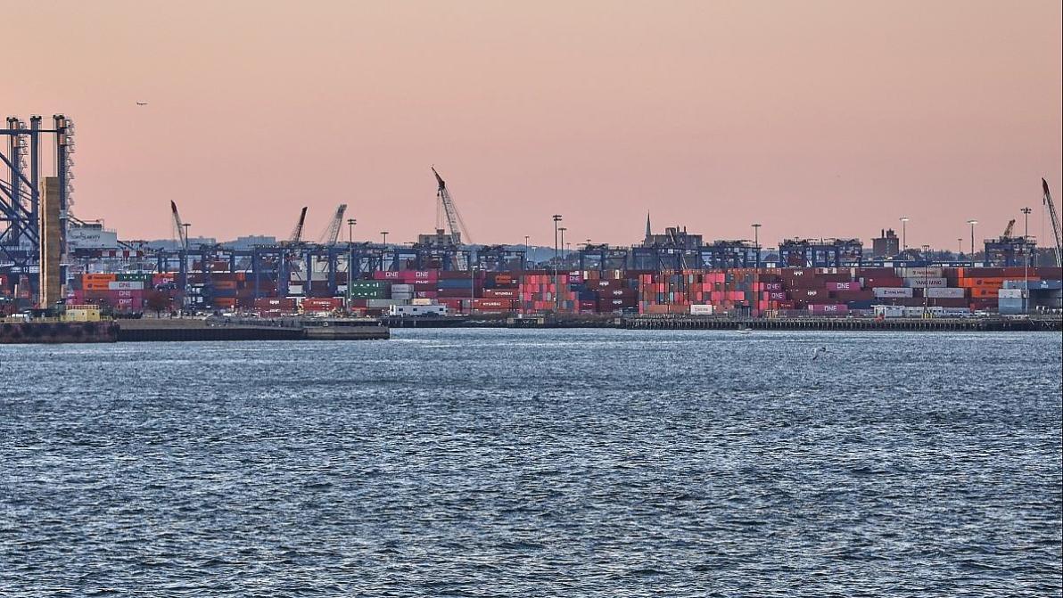 Wirtschaft - Erzeugerpreise im August weiter gesunken