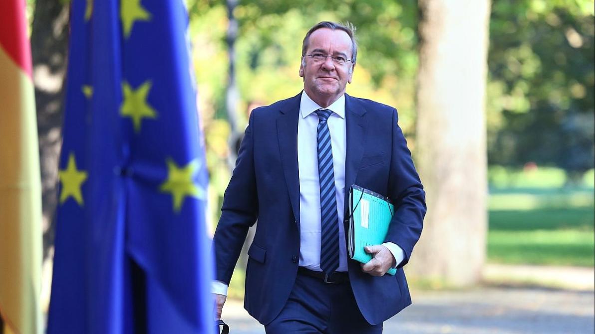 Wirtschaft - Pistorius will mehr Staatseinfluss in der Rüstungsindustrie