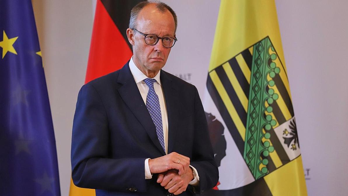 Wirtschaft - Halle will Bahn-Hauptsitz werden - für Merz noch kein Thema