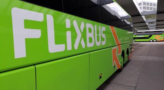 Wirtschaft Flixbus Nimmt Betrieb Vorubergehend Wieder Auf 03 12 2020