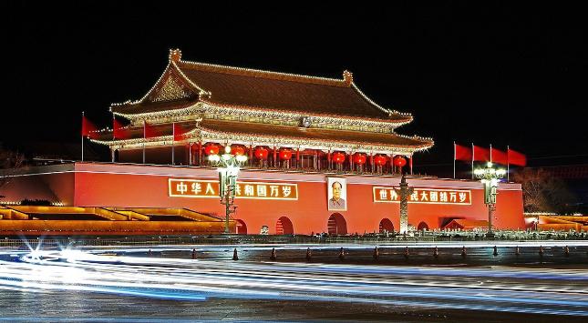 Umfrage des Monats - Aussicht auf Kursgewinne überwiegt Sorgen vor der nächsten chinesischen Regulierungswelle 