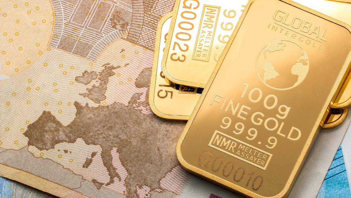 Der Goldpreis fällt? Kaufen! Warum Barrick Mining, Desert Gold und Agnico Eagle jetzt gute Einstiegskurse bieten