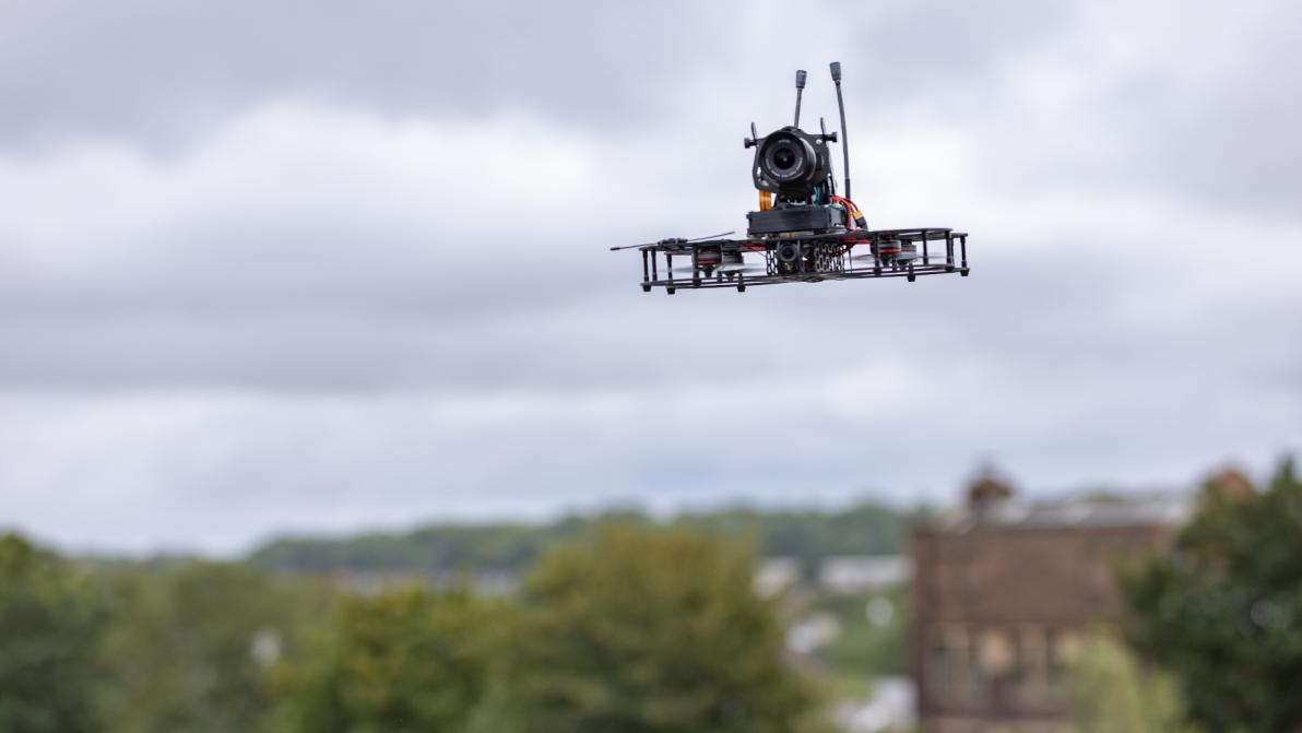 Neue Ära der Kriegsführung: Rheinmetall, Volatus Aerospace und Lockheed Martin treiben unbemannte autonome Systeme voran