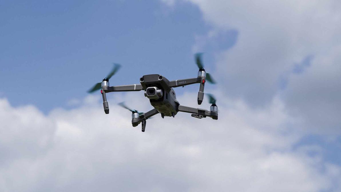 550 Drohnen in einer Nacht: Profitiert jetzt dieser Hightech-Player?
