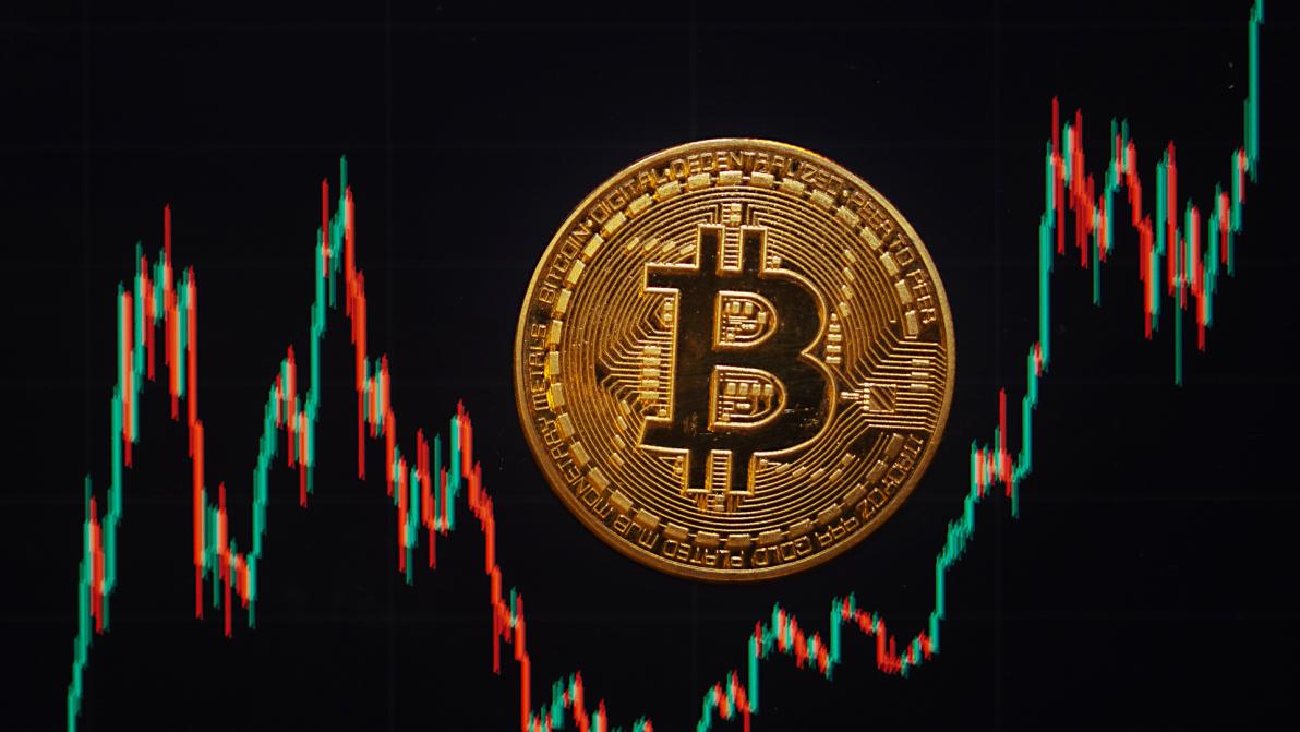 Höchster Stand seit 2 Wochen - Iran-Frieden beflügelt: Bitcoin über 65.000 US-Dollar