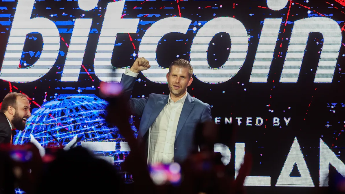 Bitcoin zurück über 90.000$ - American Bitcoin: Trump-Aktie verliert 50 Prozent in unter 30 Minuten