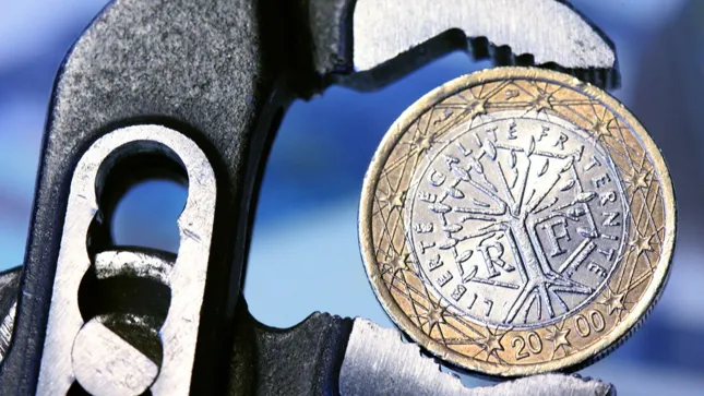 Politische-Krise-in-Paris-Frankreich-Das-neue-Griechenland-Schuldenkrise-als-Gefahr-f-r-Euro-und-M-rkte-