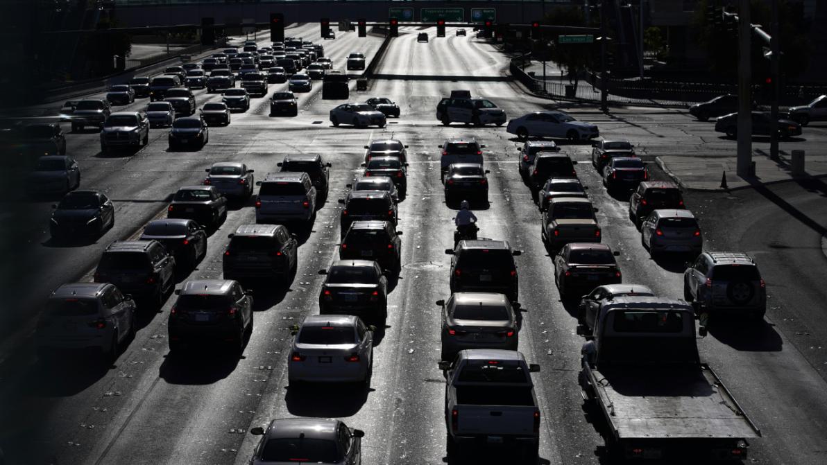 92.000 Jobs weniger! - Dämpfer für die US-Wirtschaft: Arbeitsmarkt verliert überraschend an Fahrt 