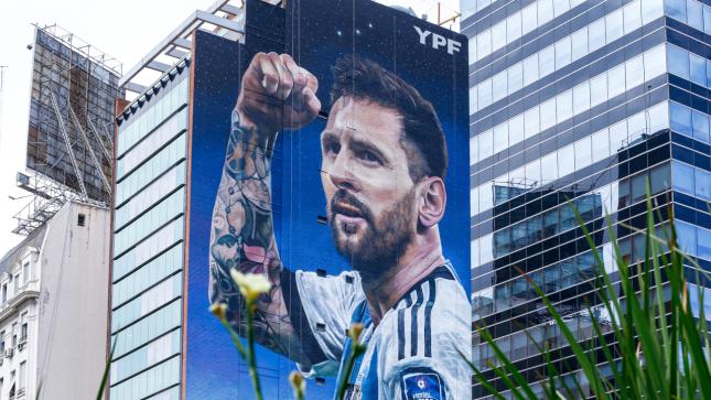 Loco regreso de Argentina: a este ETF le está yendo tan bien como a Lionel Messi