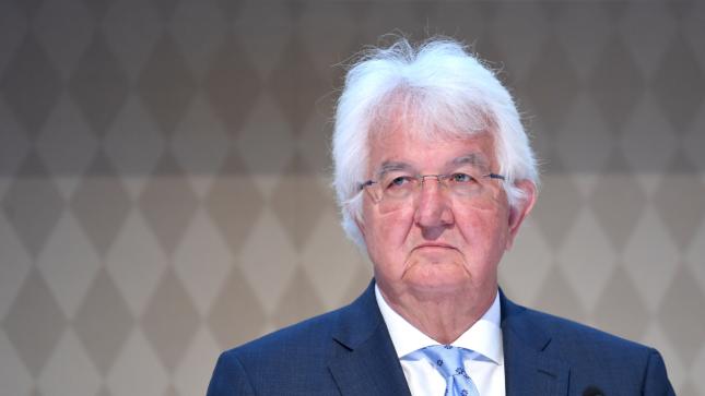 Interview in Davos EZBFalke Holzmann Zinssenkung 2024