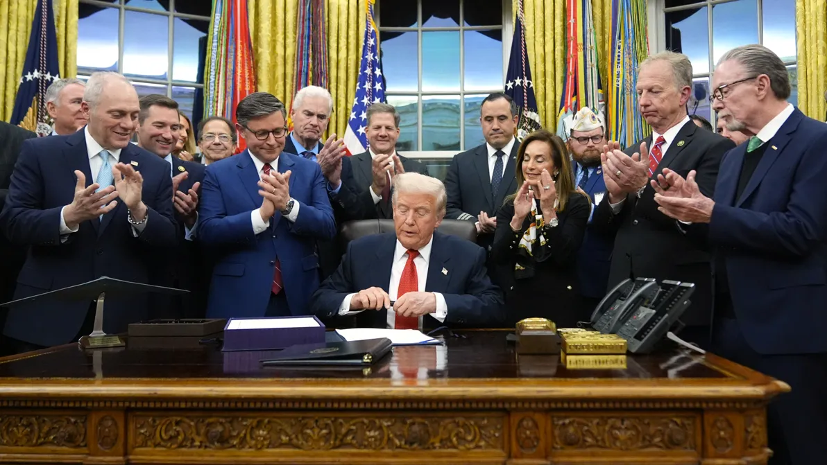 Historischer Stillstand endet - Trump beendet Rekord-Shutdown – Märkte und Amis atmen auf