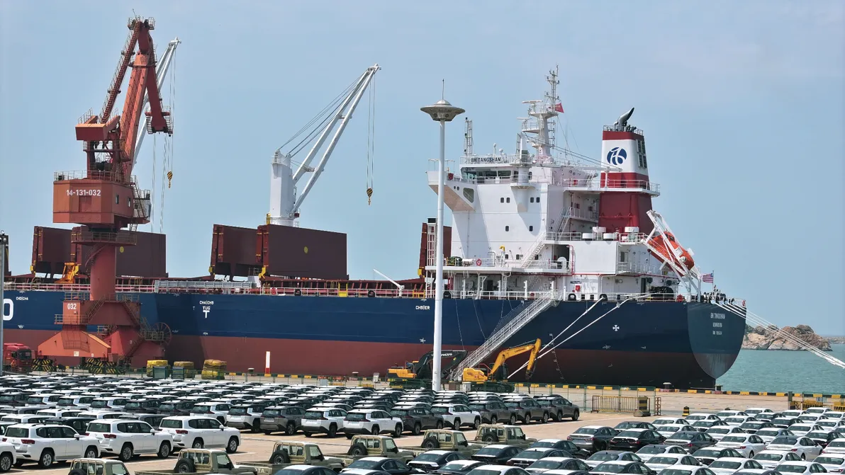 Exportexplosion in China - KI-Chips, Autos, Rekorde: Chinas neue Handelsmacht wächst rasant