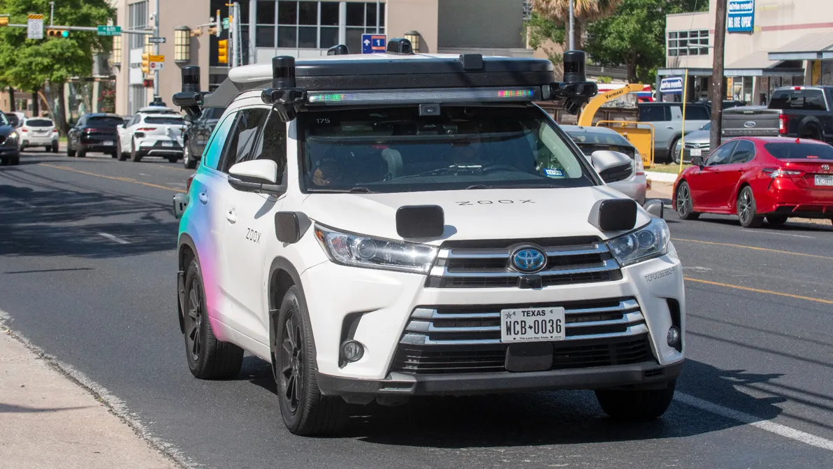 Robotaxis auf dem Vormarsch - Das Rennen um die Straßen: Amazon und Alphabet expandieren