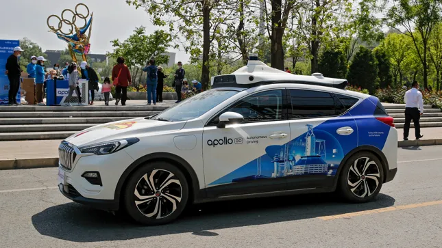 Apollo zieht mit Waymo gleich: Baidu meldet 250.000 wöchentliche Robotaxi-Fahrten