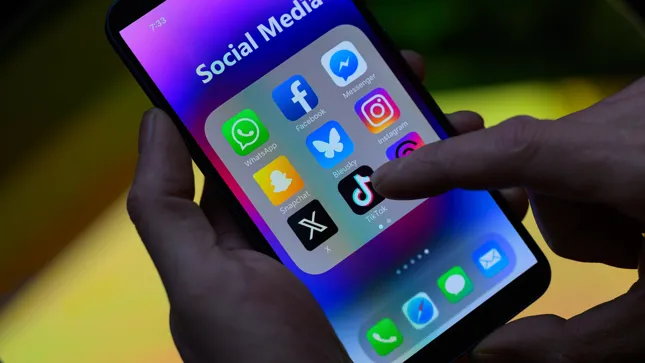 Meilenstein-f-r-Ersatz-Twitter-Meta-vs-Musk-Threads-knackt-Rekorde-und-berholt-X-auf-Smartphones