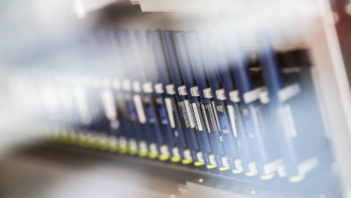 Medikamentenpreise im Fokus - Pharma-Riese taumelt: Trumps Ankündigung lässt diese Aktien einbrechen!