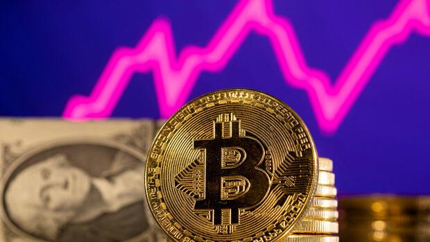 Bitcoin News: Hat Michael Burry Unrecht? Analyst widerspricht Star-Investor