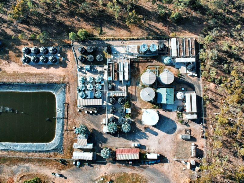 De.mem übernimmt Core Chemicals – Wachstum im Goldsektor nimmt Fahrt auf