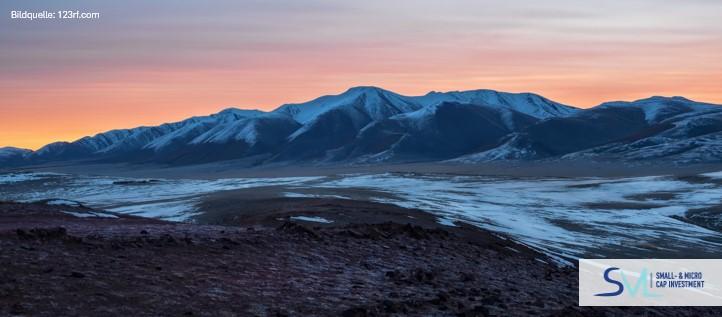 Strategischer Ausbau: Asian Battery Metals sichert sich Kupfer-Gold-Projekt in der Mongolei 