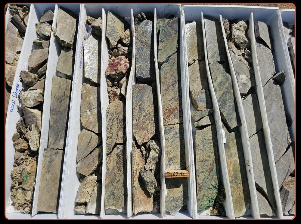 Kupfermineralisierung im Bohrkern von AG-CG-PH2-002