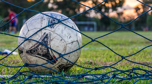 Sportberichterstattung - Pure Geldverschwendung - ARD und ZDF kaufen Sportrechte zu teuer und einseitig ein