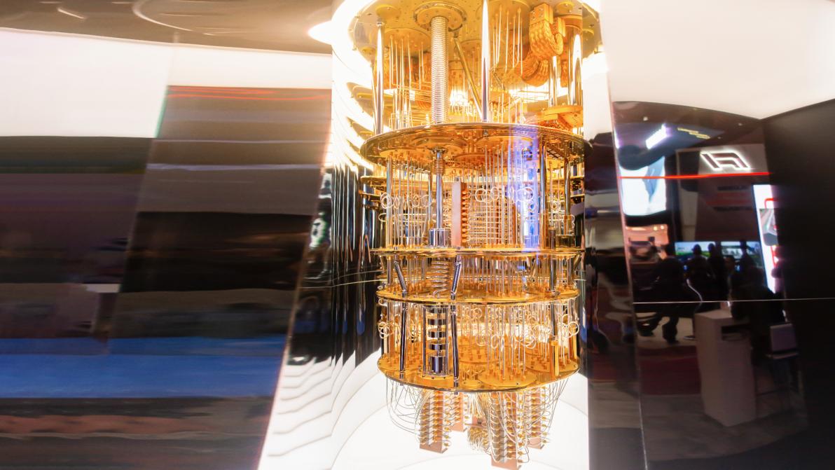 Zukunft schon greifbar? - Quanten trifft KI: IBM und AMD starten Supercomputer-Allianz