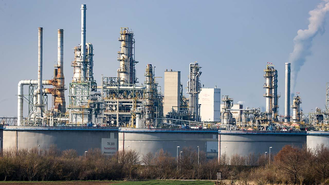 Ölpreis: Abverkauf bei Öl: Brent verliert -1,95 % binnen 24h