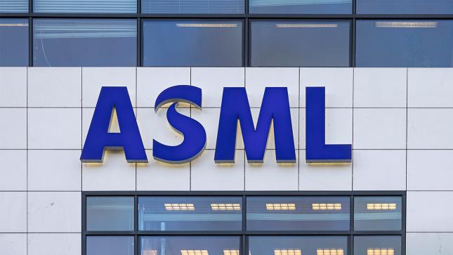 Besonders beachtet!: ASML Holding - Aktie mit Kurssprung +4,37 % - 13.10.2025