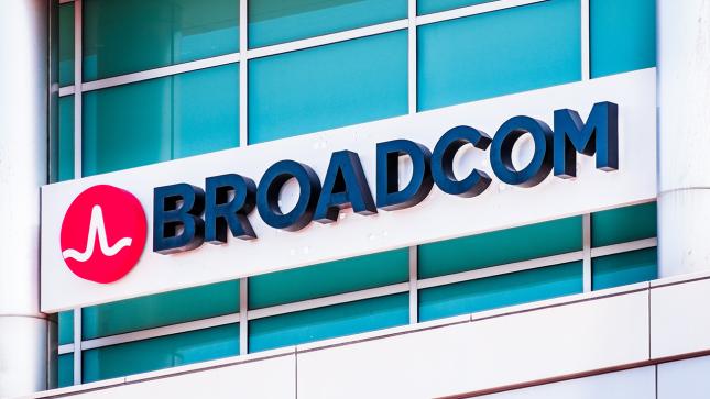 Broadcom: KI-Boom treibt Aktie auf 420 USD – Analysten sehen großes Potenzial!