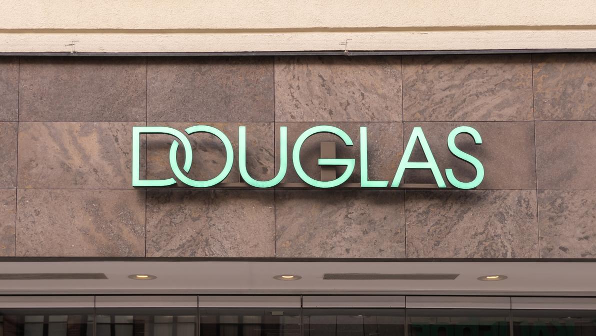 EQS-DD - Douglas AG: Lobelia Lux S.à r.l., Kauf